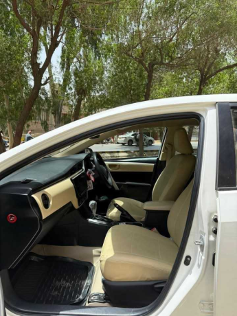 toyota-corolla-altis-16-x-cvt-i-big-7