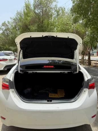 toyota-corolla-altis-16-x-cvt-i-big-9