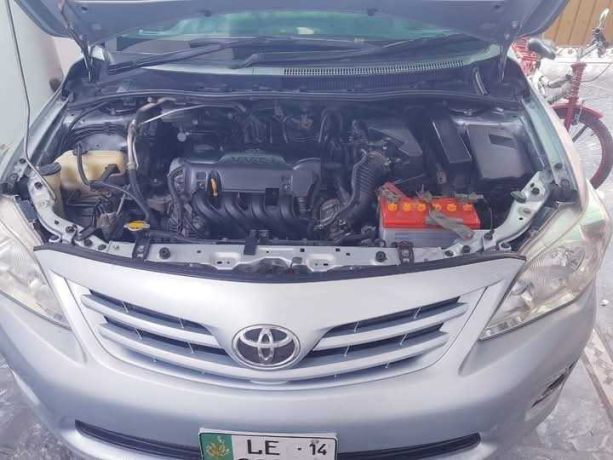 toyota-corolla-altis-x-manual-16-big-1