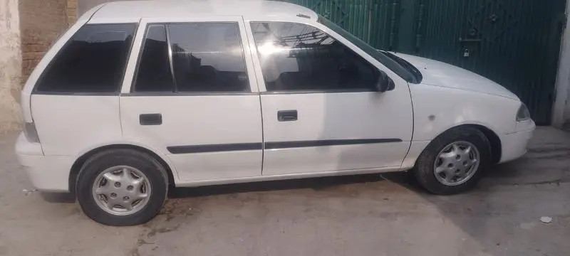 suzuki-cultus-vxr-2015-euro-ii-big-4