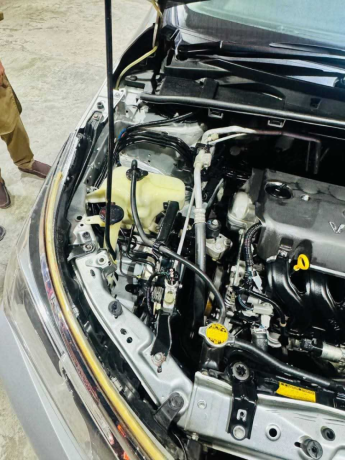 toyota-corolla-altis-16-x-cvt-i-big-8