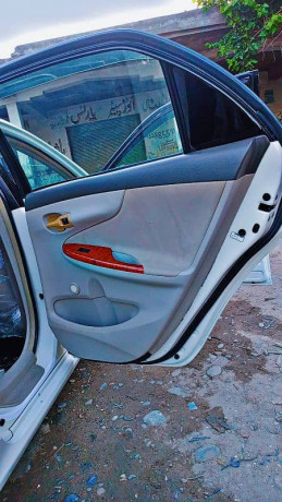 toyota-corolla-xli-big-2
