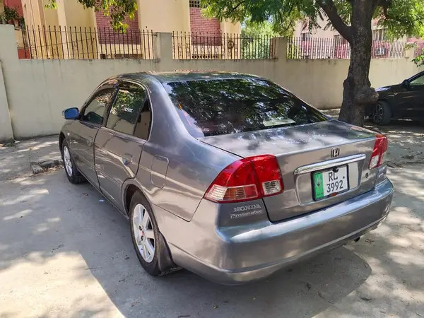 honda-civic-oriel-2004-big-5