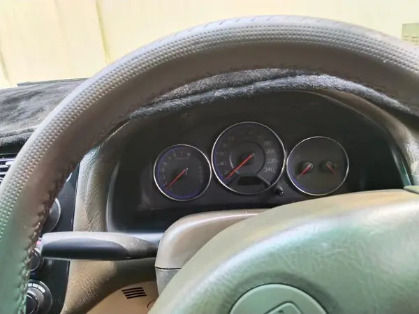 honda-civic-oriel-2004-big-3
