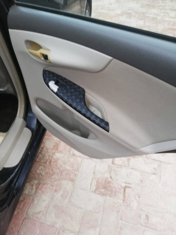 toyota-corolla-altis-x-manual-16-big-6