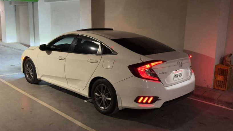 honda-civic-oriel-big-1