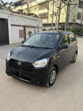 2022-daihatsu-mira-35-grade-big-2