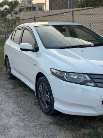 honda-city-12l-mt-big-1