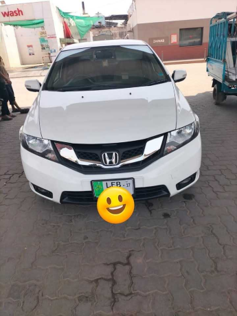 honda-city-15l-aspire-cvt-big-0