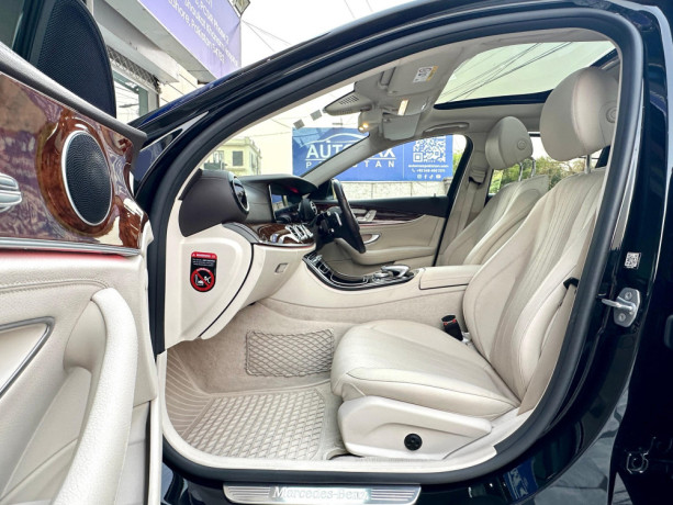 mercedes-benz-e-200-2018-big-12