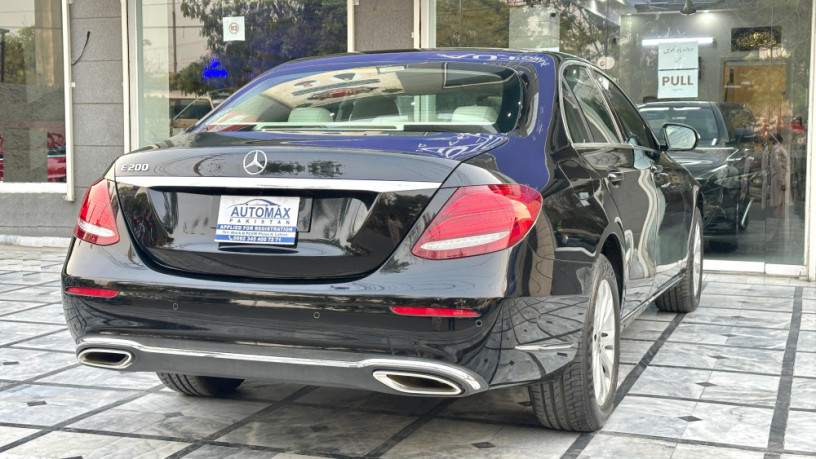 mercedes-benz-e-200-2018-big-8