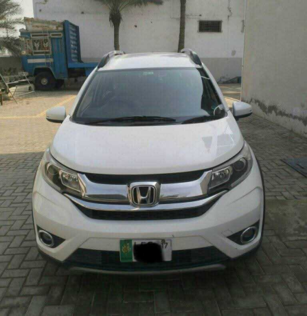 honda-br-v-i-vtec-s-big-0