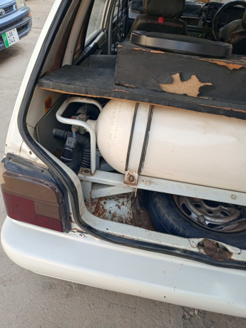 suzuki-mehran-vx-euro-ii-cng-big-3