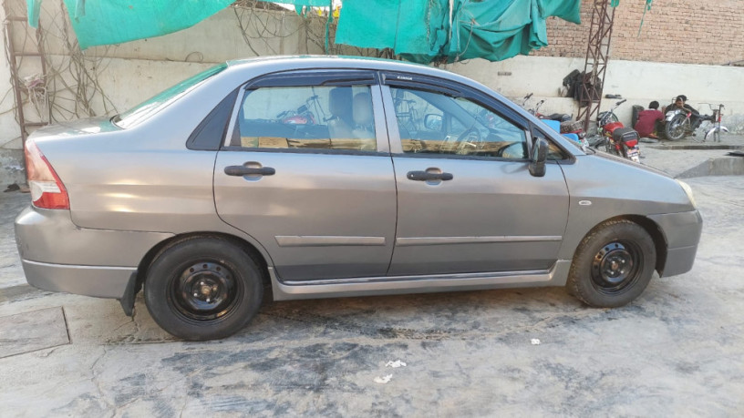 suzuki-liana-rxi-2012-home-used-big-0
