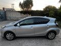 toyota-aqua-s-small-4