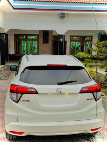 honda-freed-hybrid-b-big-2
