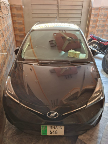 toyota-vitz-f10-2017-big-0