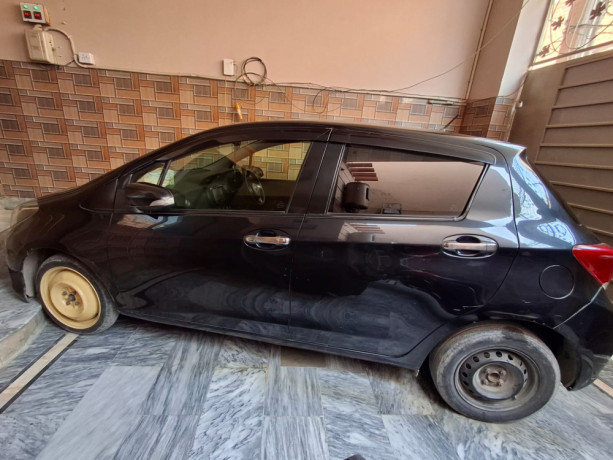 toyota-vitz-f10-2017-big-6