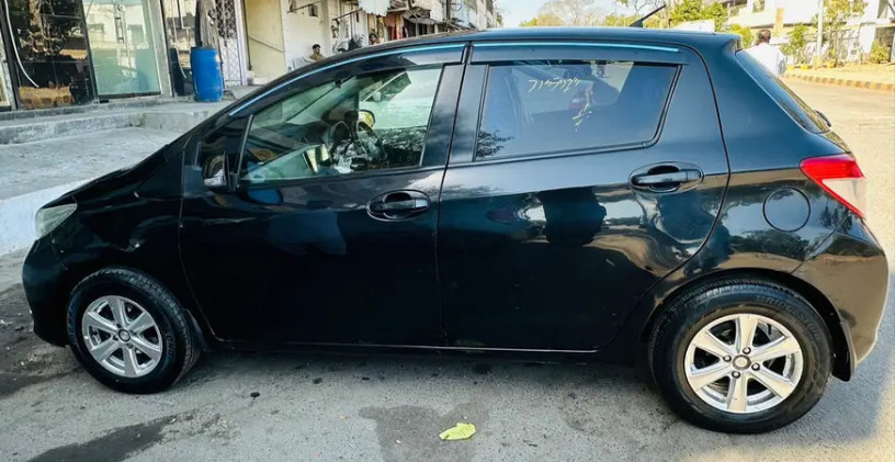 vitz-2014-reg-2016-big-3