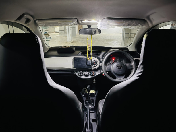 toyota-vitz-push-start-big-8