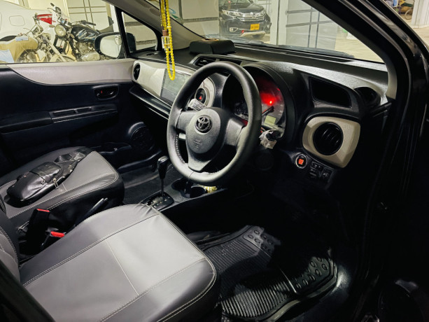 toyota-vitz-push-start-big-6
