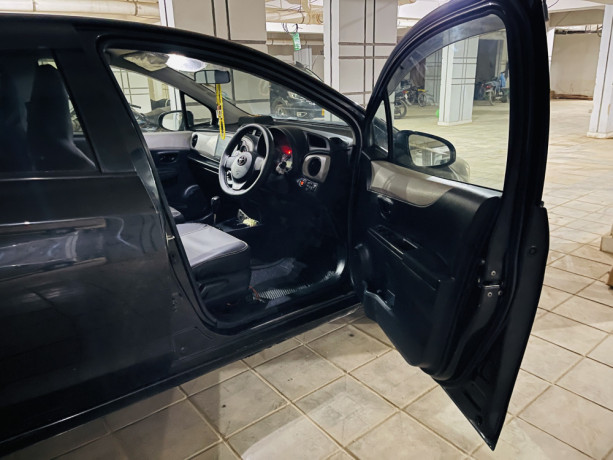 toyota-vitz-push-start-big-7