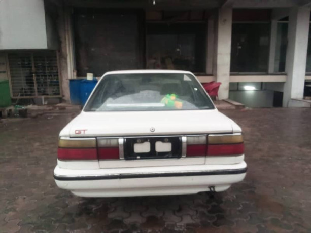 toyota-corolla-big-2