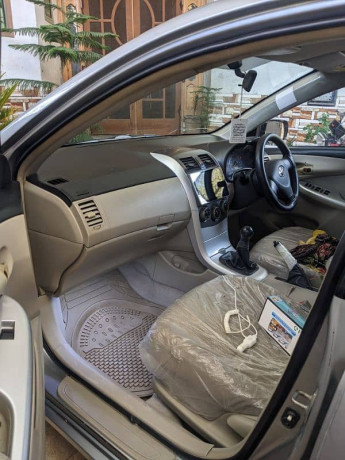 toyota-corolla-gli-big-6