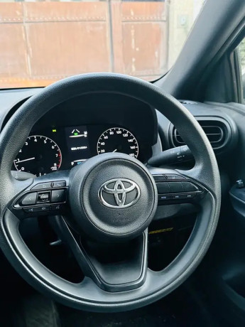 toyota-yaris-20212025-total-genuine-urgent-sale-92-300-3441234-big-7