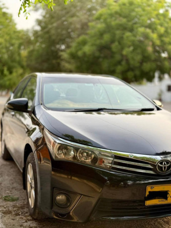 toyota-corolla-altis-x-cvt-i-18-big-1