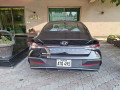 hyundai-elantra-2024-sage-green-small-5