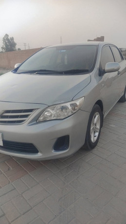 toyota-corolla-altis-x-manual-16-big-3