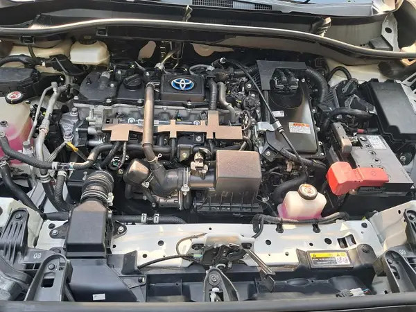 toyota-corolla-cross-hev-x-2024-big-6