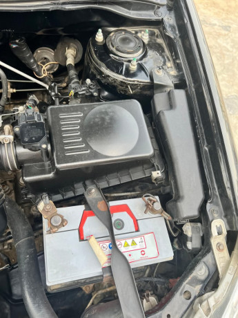 toyota-corolla-altis-x-manual-16-big-6
