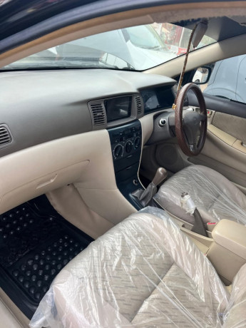 toyota-corolla-altis-x-manual-16-big-8
