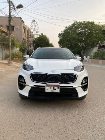 kia-sportage-awd-big-0