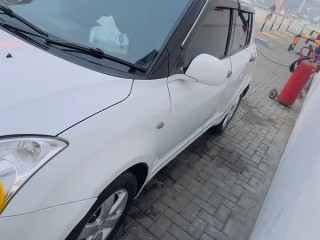 suzuki-swift-2012