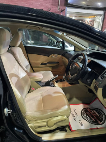 honda-civic-oriel-big-2