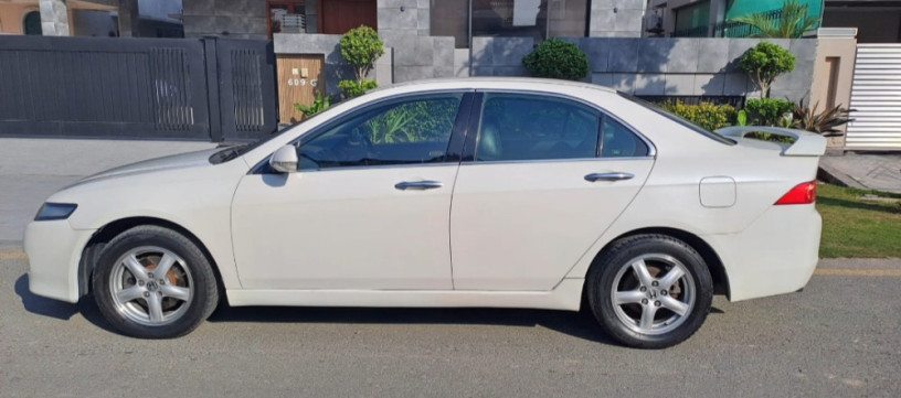 honda-accord-cl9-tl-big-2