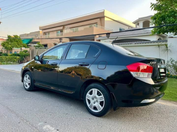 honda-city-12l-mt-big-4