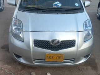 toyota-vitz-f-10