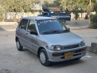 daihatsu-cuore-2010