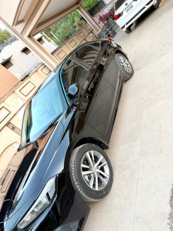 honda-civic-oriel-big-1