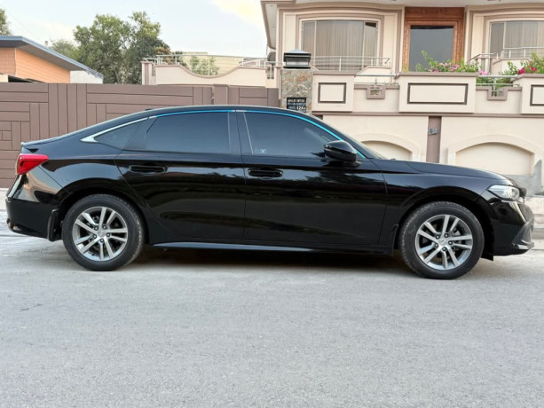 honda-civic-oriel-big-10