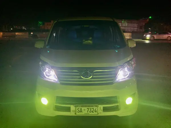changan-karvan-1200cc-202425-big-2