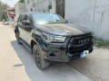 toyota-hilux-revo-gr-s-small-2