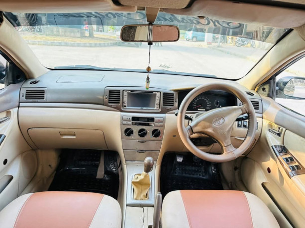 toyota-corolla-altis-x-manual-16-big-3