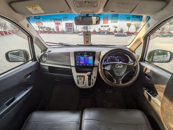 daihatsu-move-2013-big-2