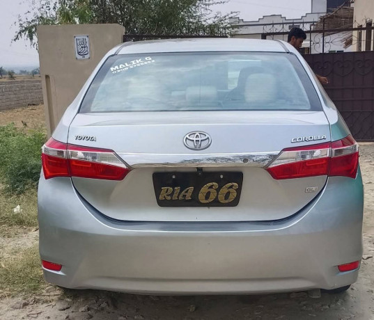 toyota-corolla-altis-x-manual-16-big-1