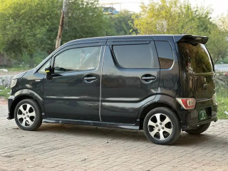 suzuki-wagon-r-hybrid-2017